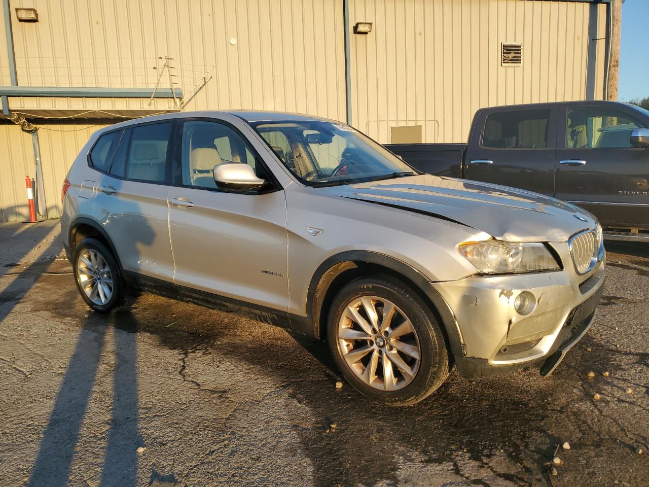 VIN 5UXWX9C58E0D31869 2014 BMW X3 no.4