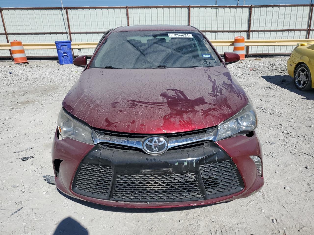 VIN 4T1BF1FK4HU634465 2017 TOYOTA CAMRY no.5