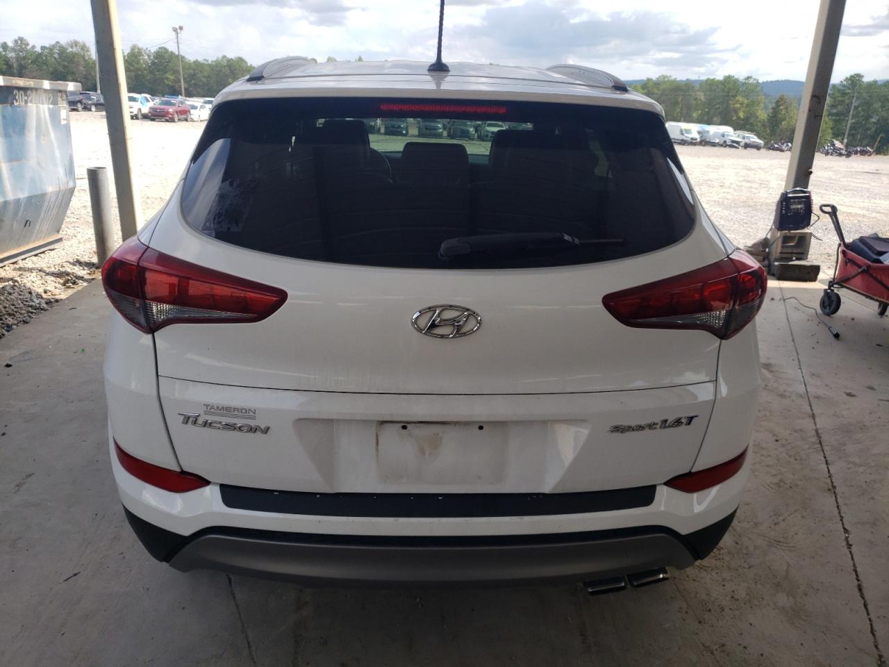 KM8J33A25GU215367 2016 Hyundai Tucson Limited