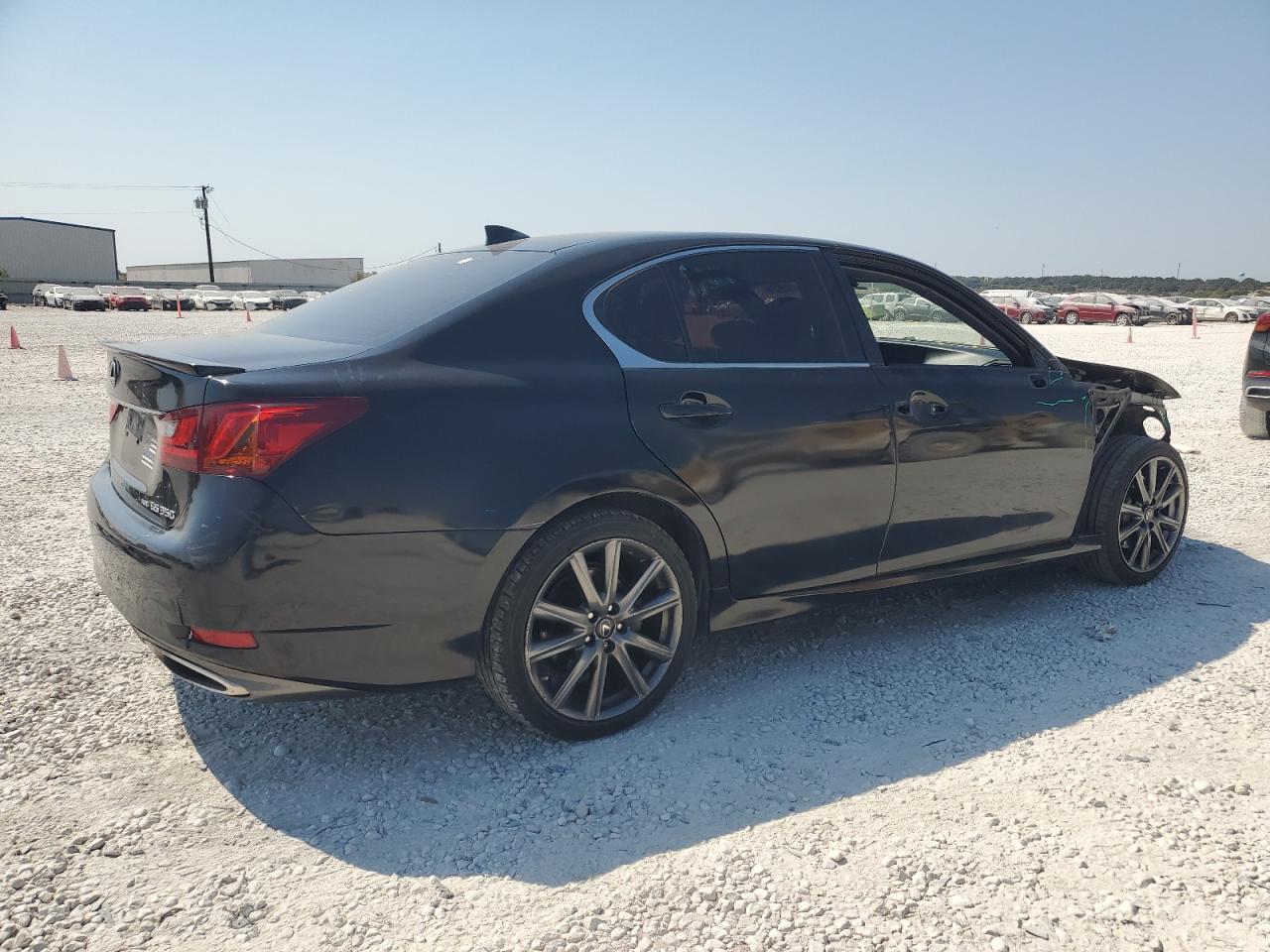 2015 Lexus GS - Image 3