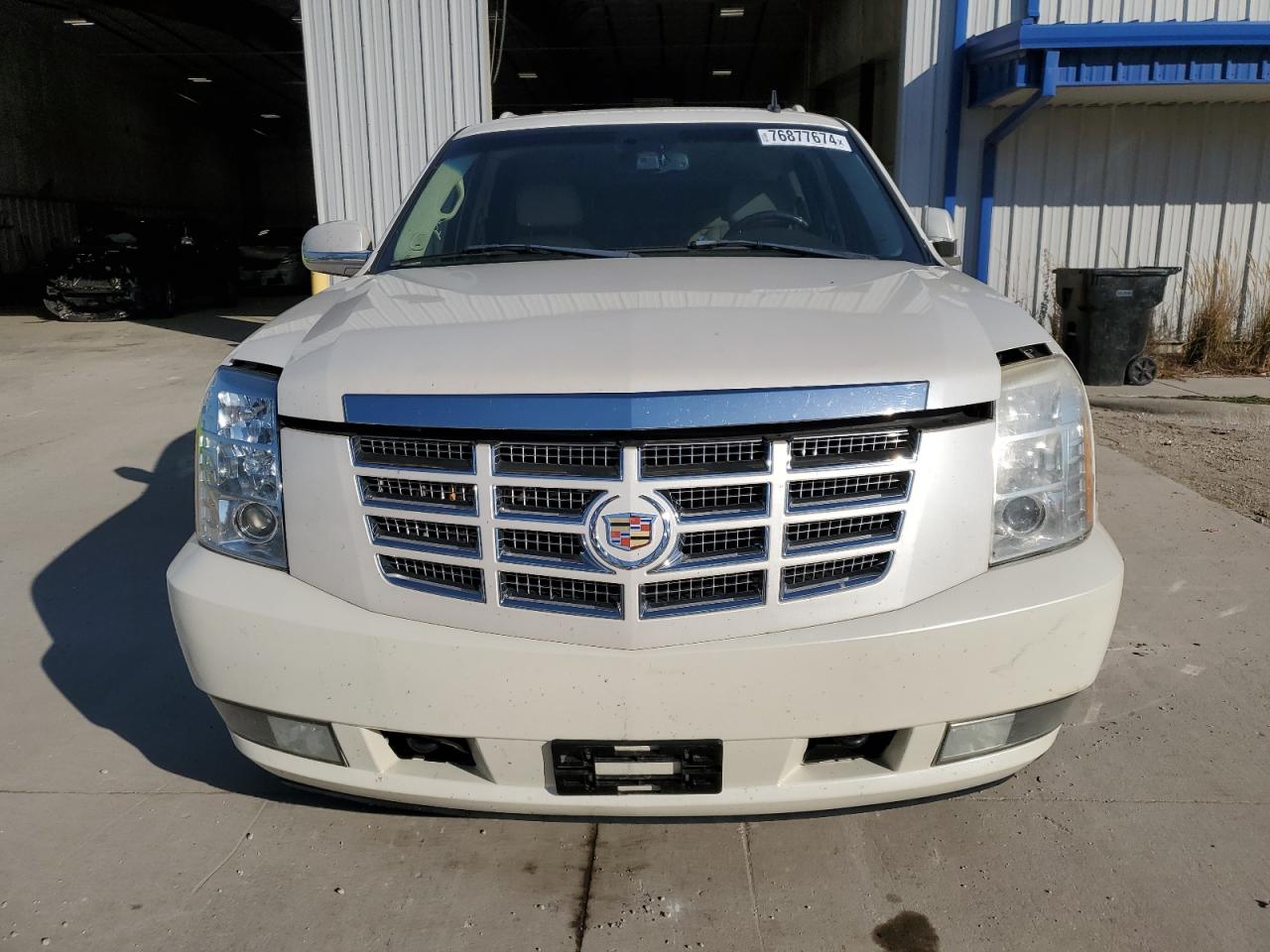 2007 Cadillac Escalade - Image 5