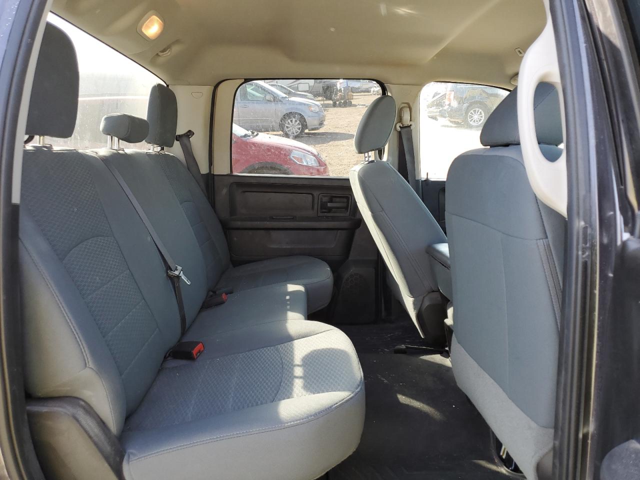 2019 RAM 1500 - Image 10