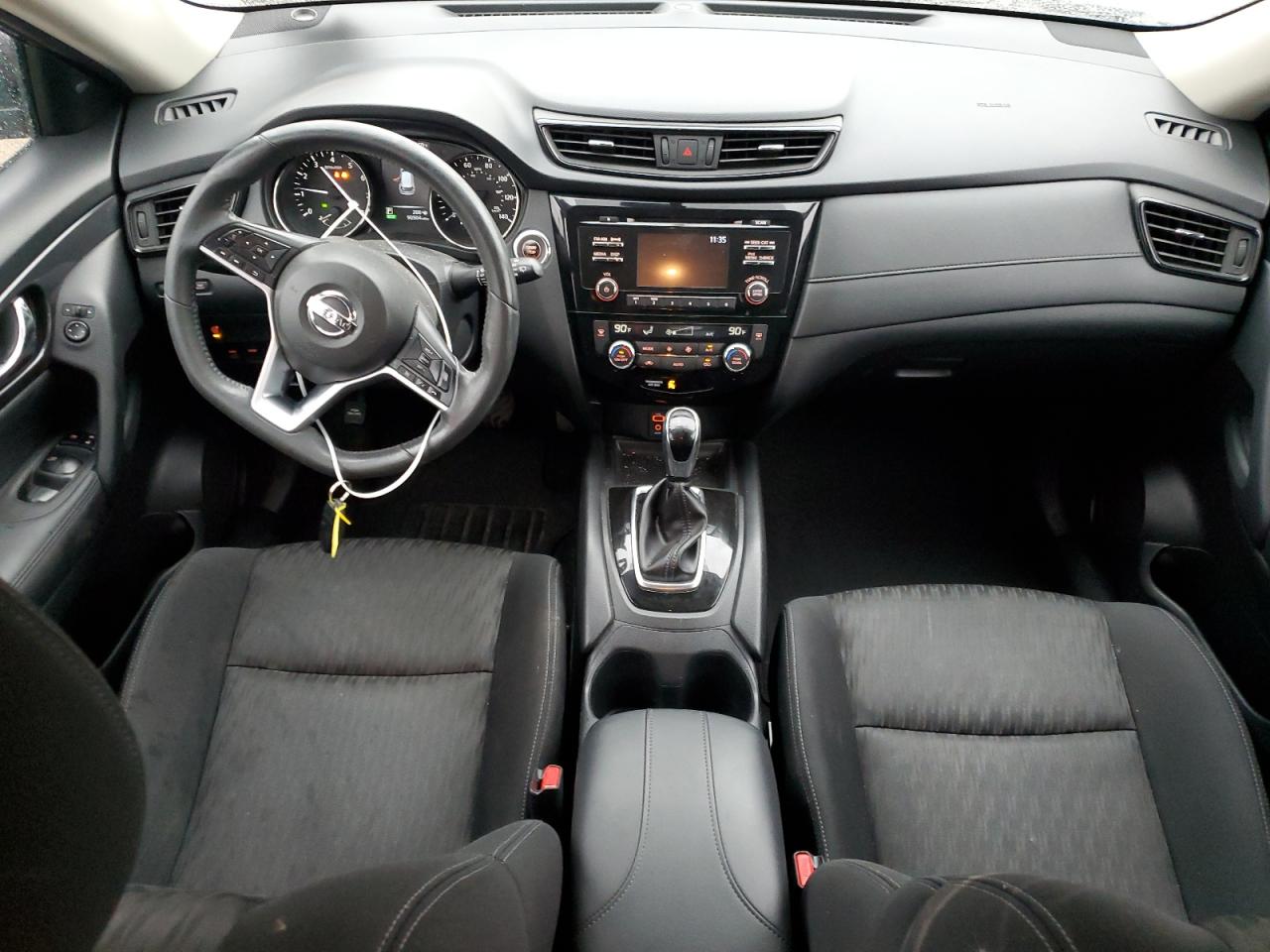 2017 Nissan Rogue - Image 8