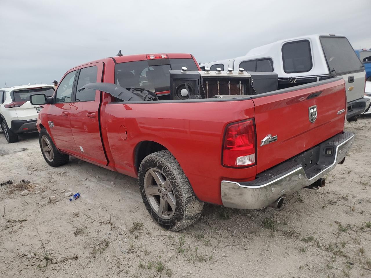 2019 RAM 1500 - Image 2