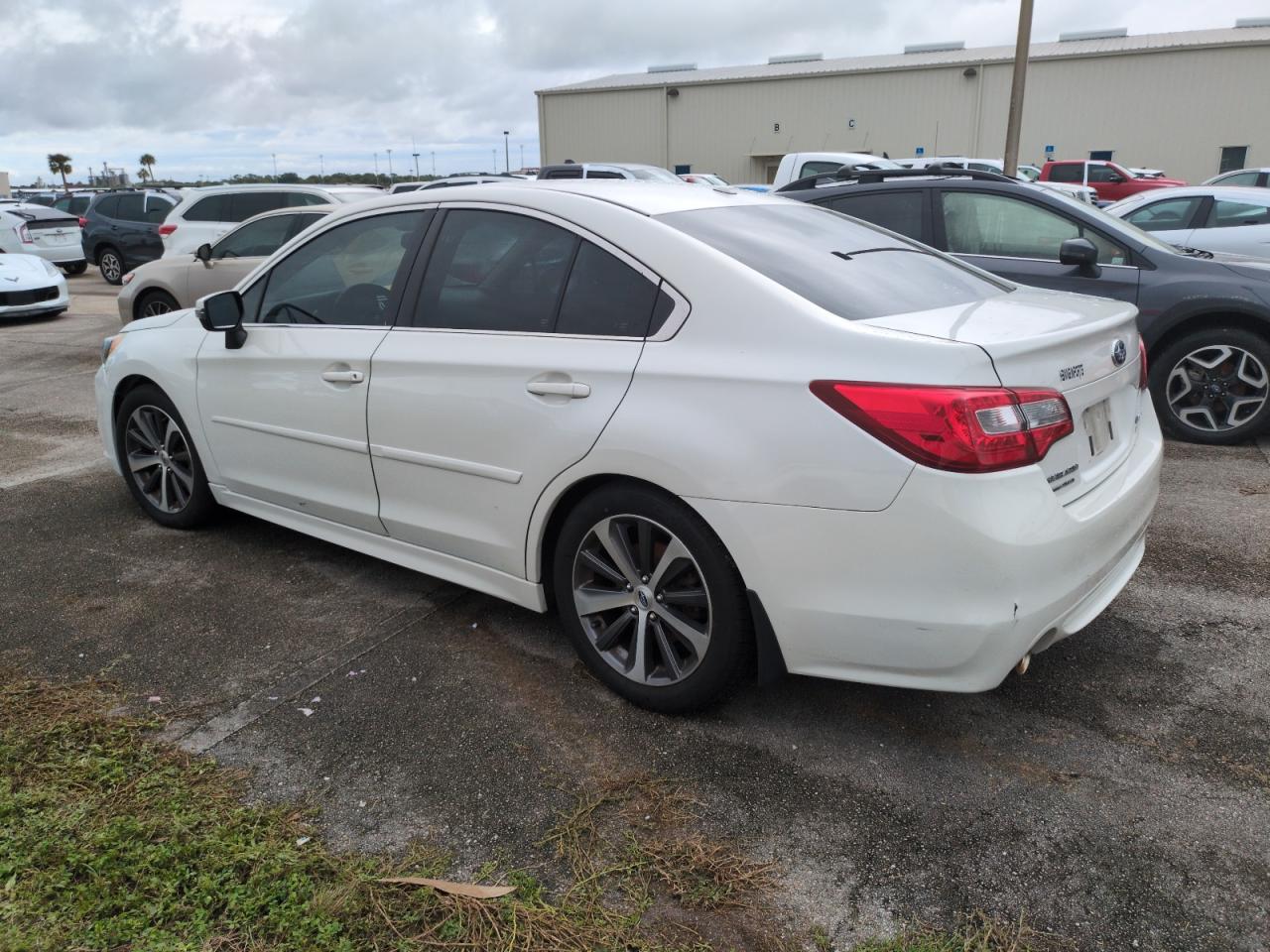 2015 Subaru Legacy 2.5I Limited VIN: 4S3BNAN69F3073307 Lot: 74900054