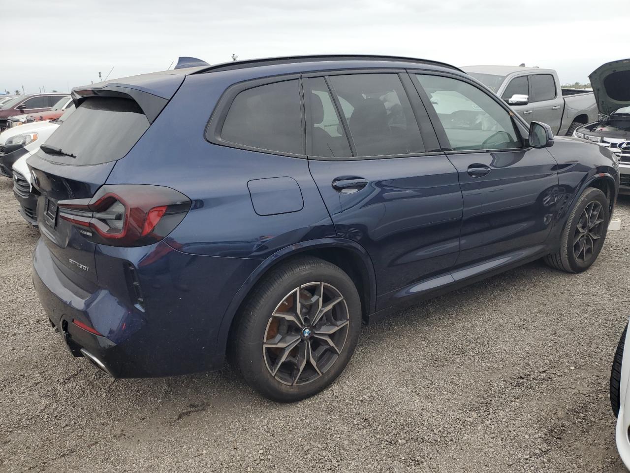 2024 BMW X3 - Image 3