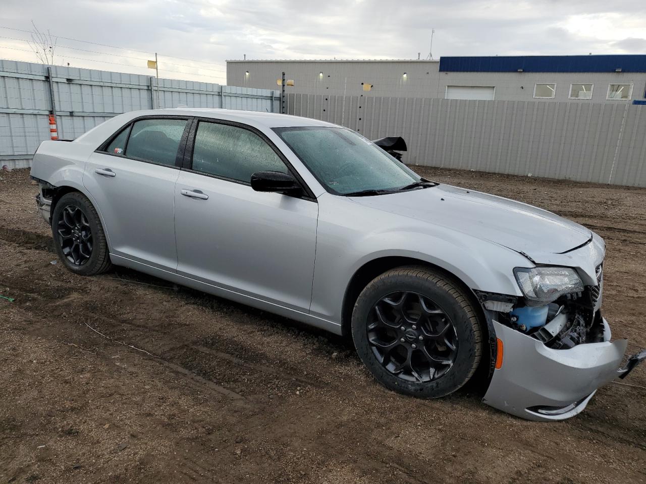 2019 Chrysler 300 - Image 4