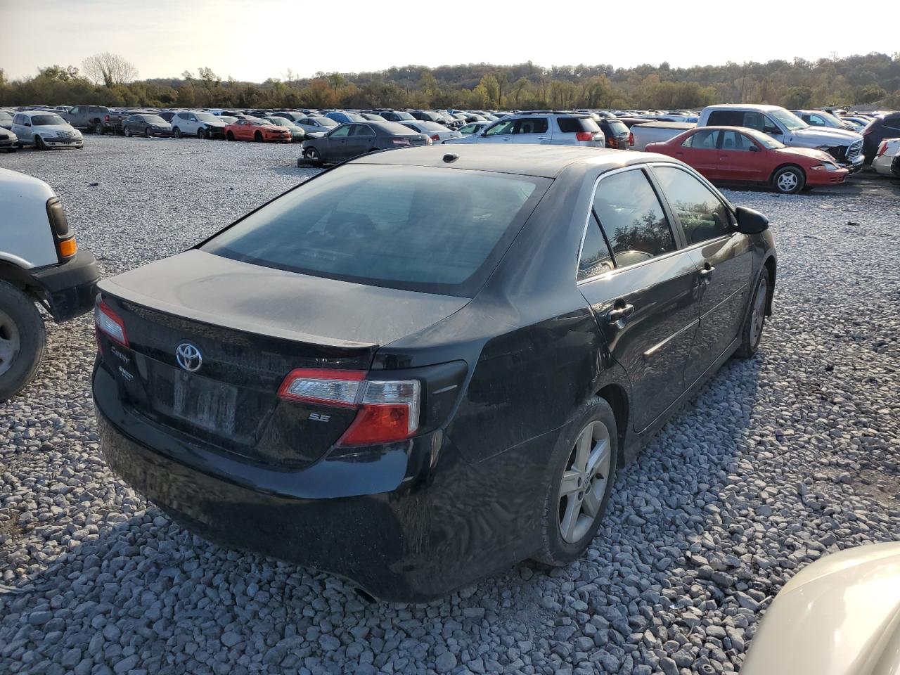 VIN 4T1BF1FK7DU687526 2013 TOYOTA CAMRY no.3