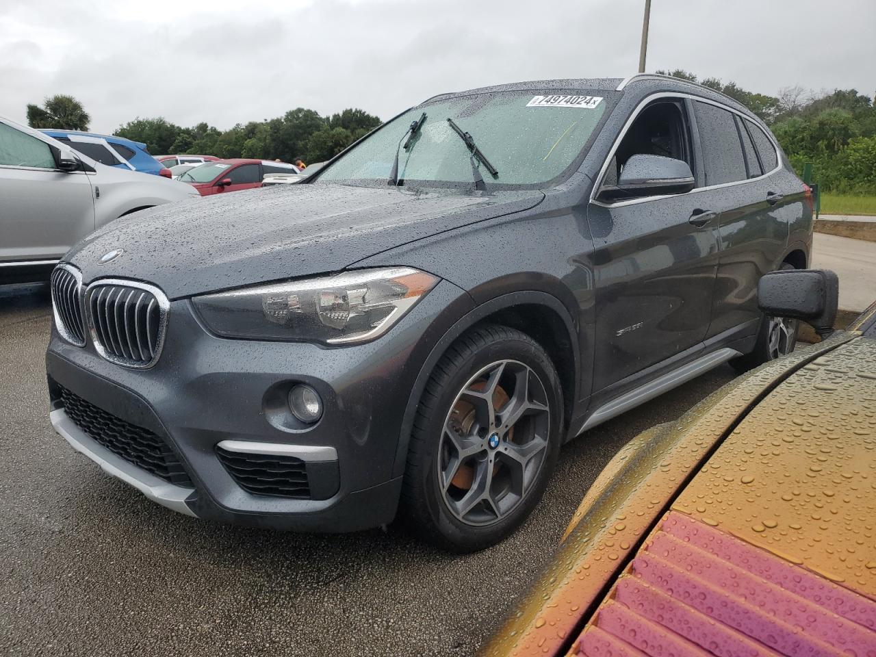 WBXHU7C39J5H43658 2018 BMW X1 - Image 1