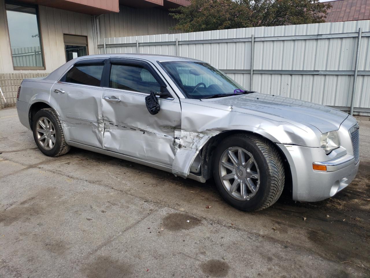 2005 Chrysler 300C VIN: 2C3JA63H15H673912 Lot: 73586774