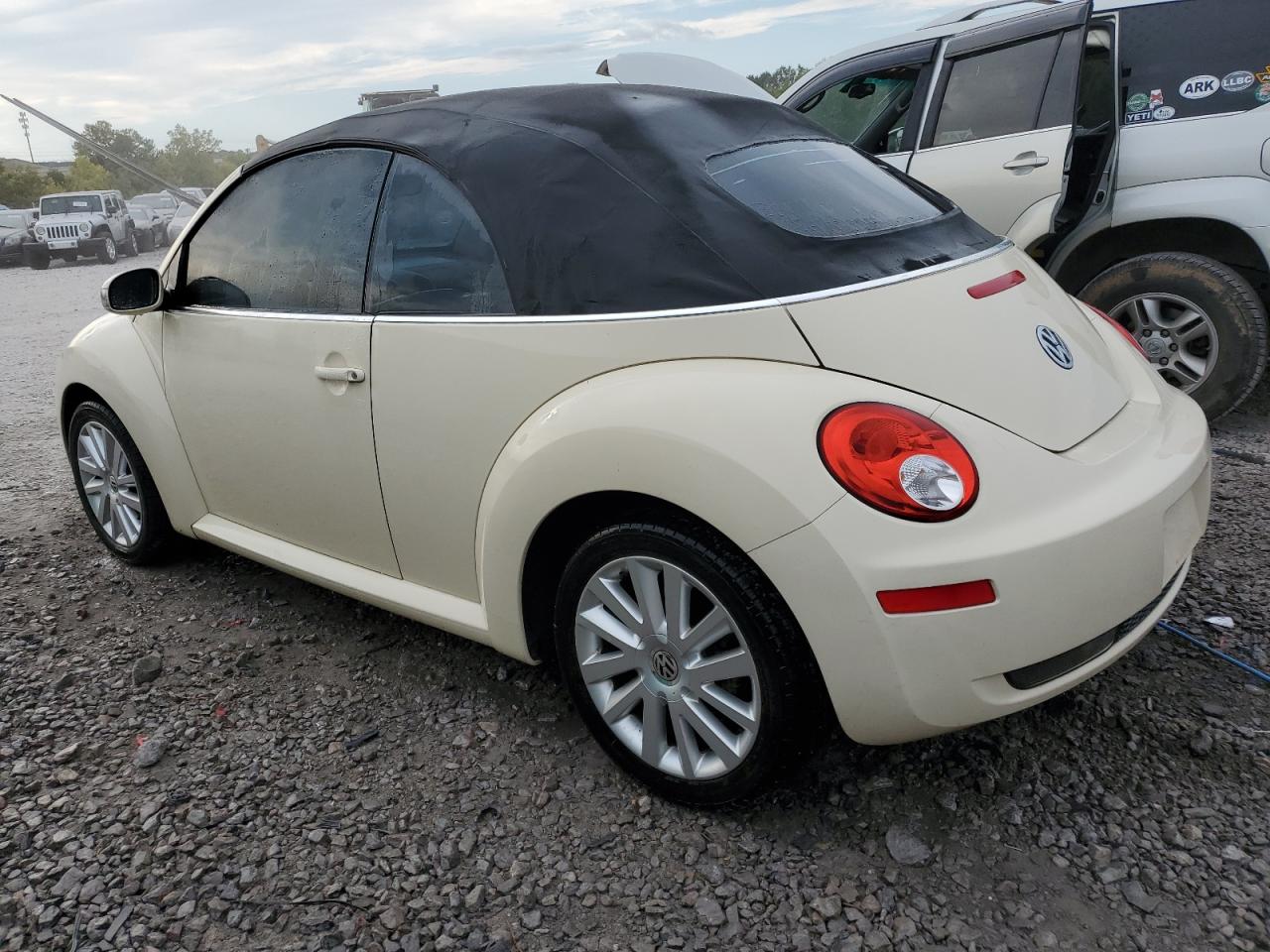 2008 Volkswagen New Beetle Convertible Se VIN: 3VWRF31Y98M408398 Lot: 74089584