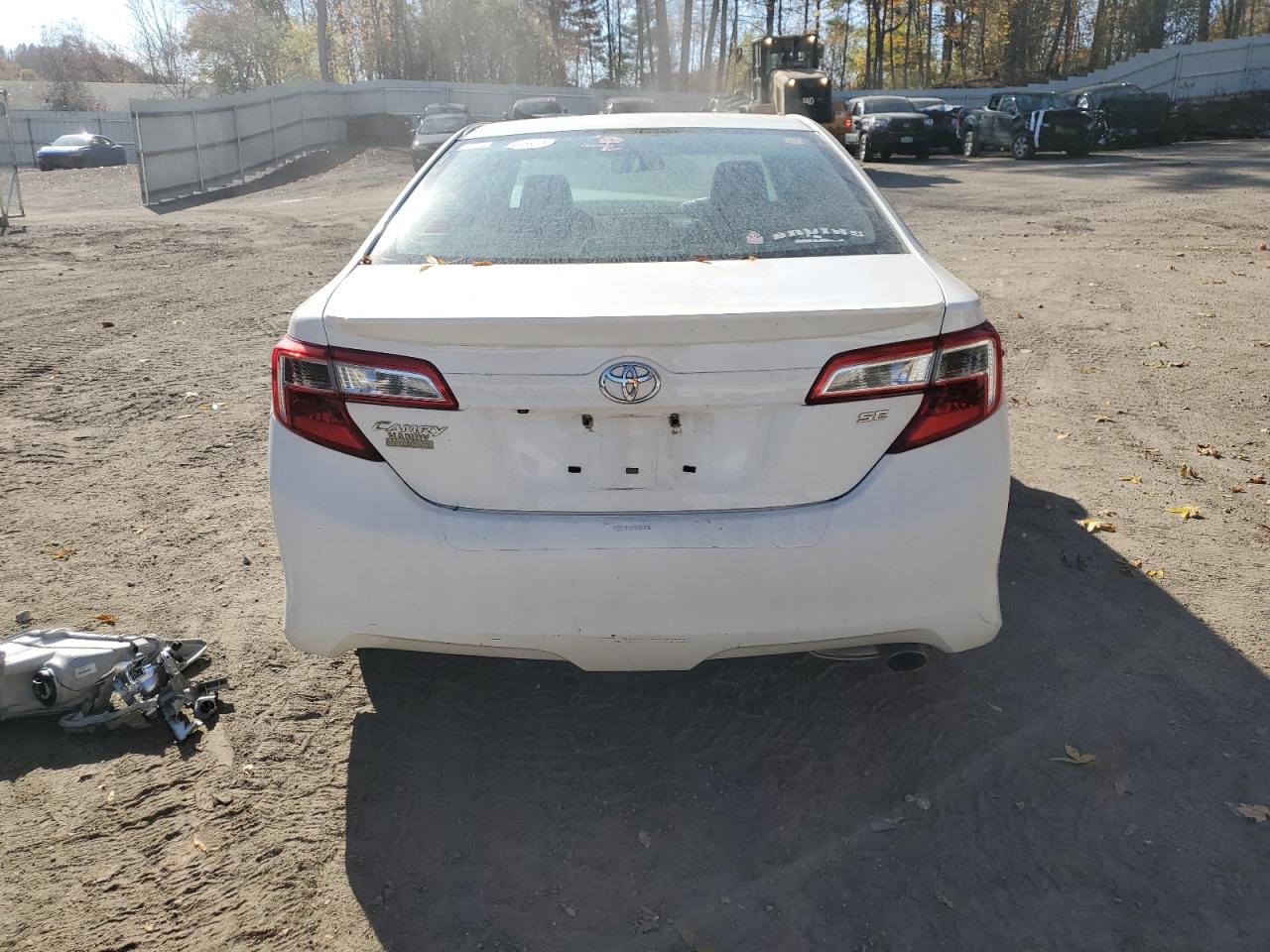 4T1BF1FK9EU847231 2014 Toyota Camry L