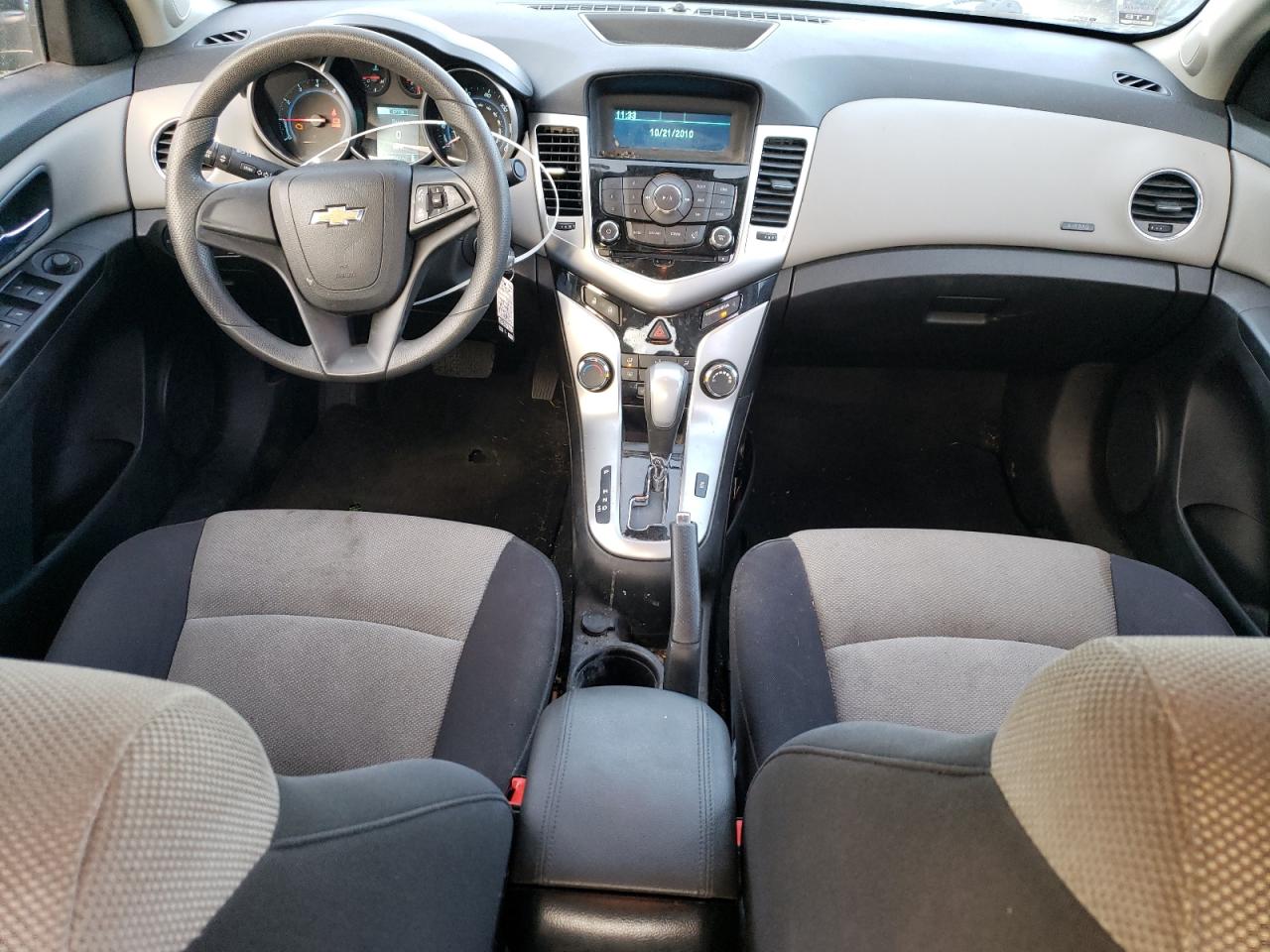 2014 Chevrolet Cruze - Image 8