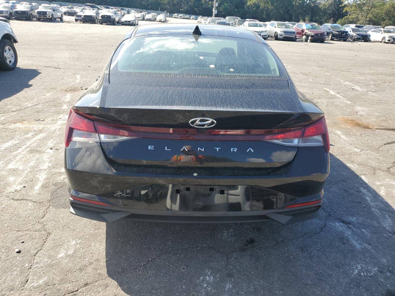 KMHLS4AG2MU065744 2021 Hyundai Elantra Sel