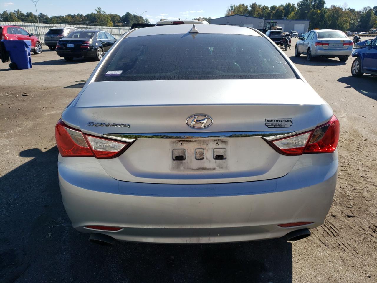 2012 Hyundai Sonata - Image 6