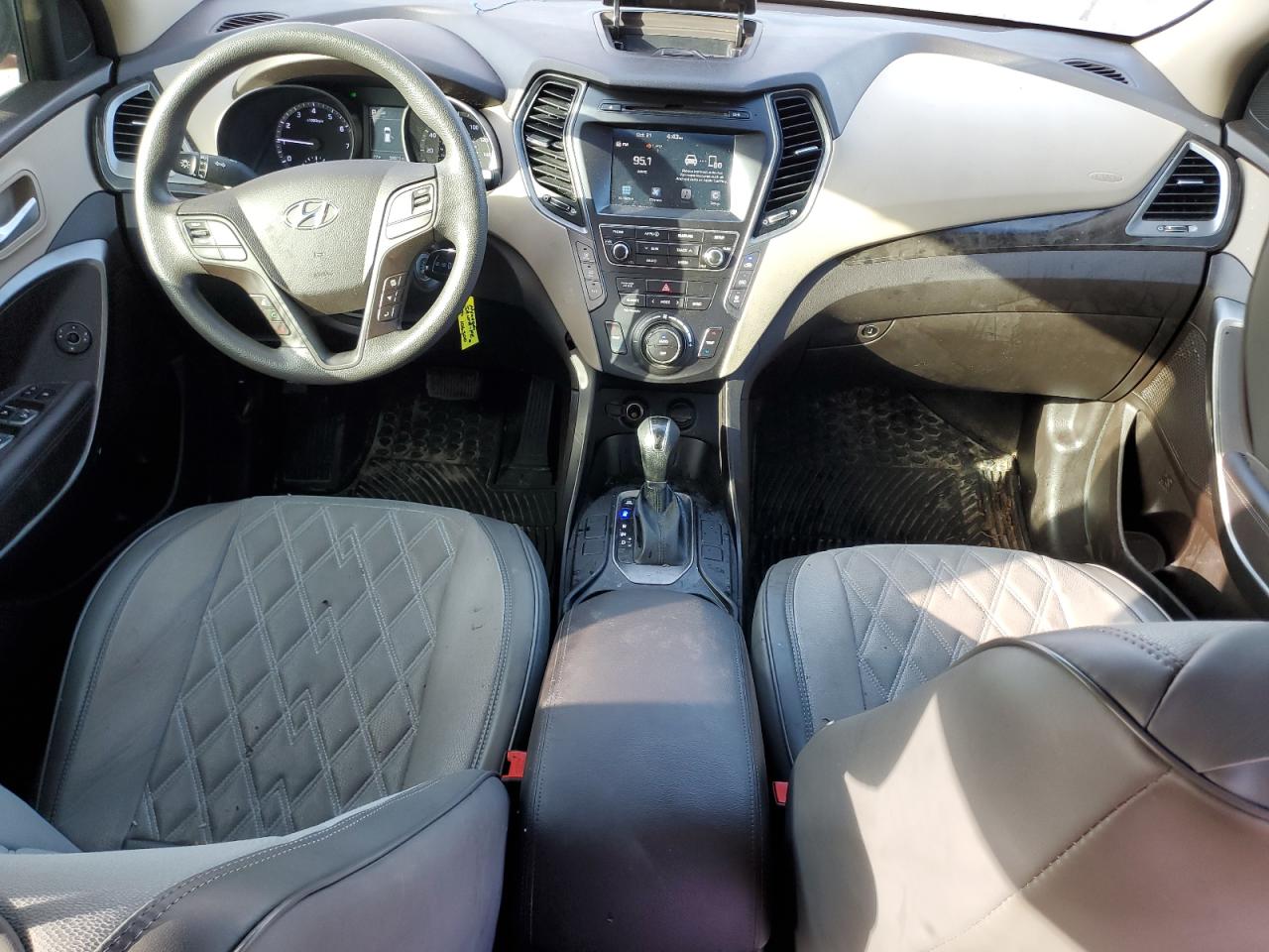 KM8SM4HFXJU278780 2018 Hyundai Santa Fe Se