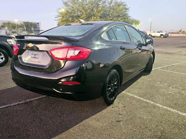 Sedans CHEVROLET CRUZE 2017 Czarny