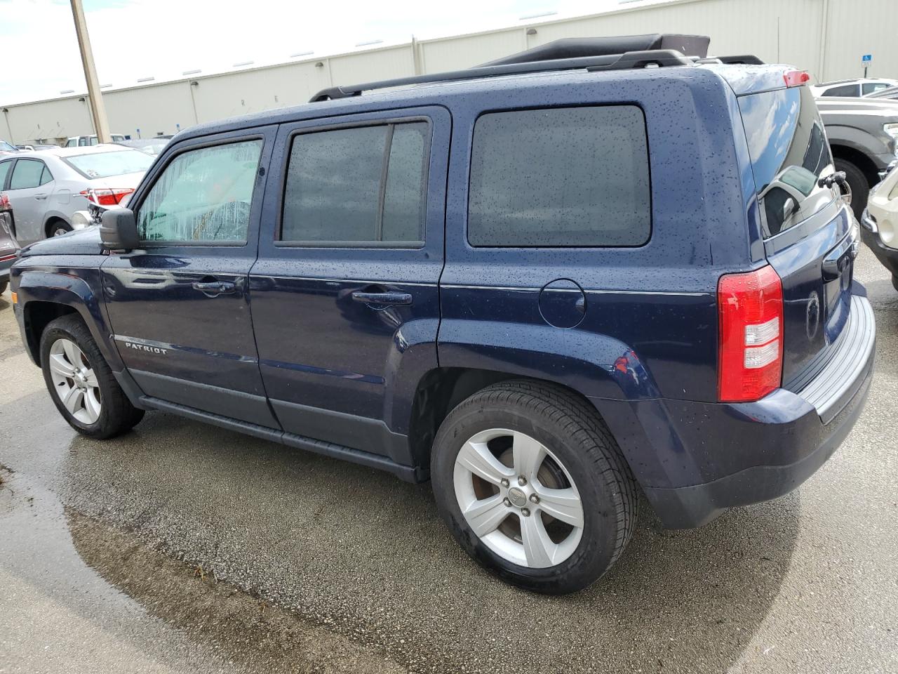 2017 Jeep Liberty (Patriot) - Image 2