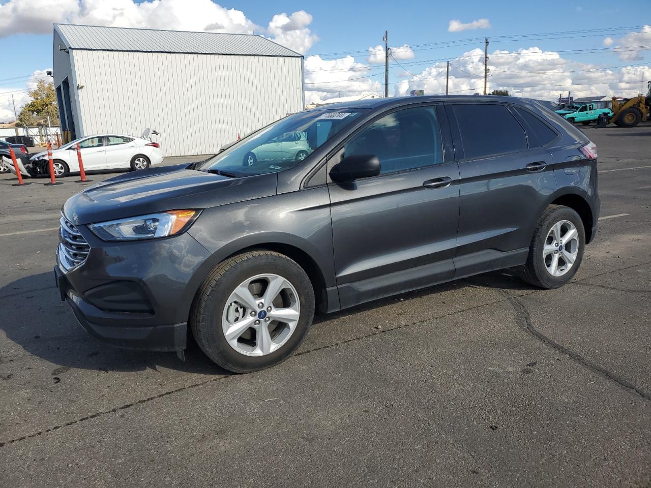 2020 Ford Edge - Image 1