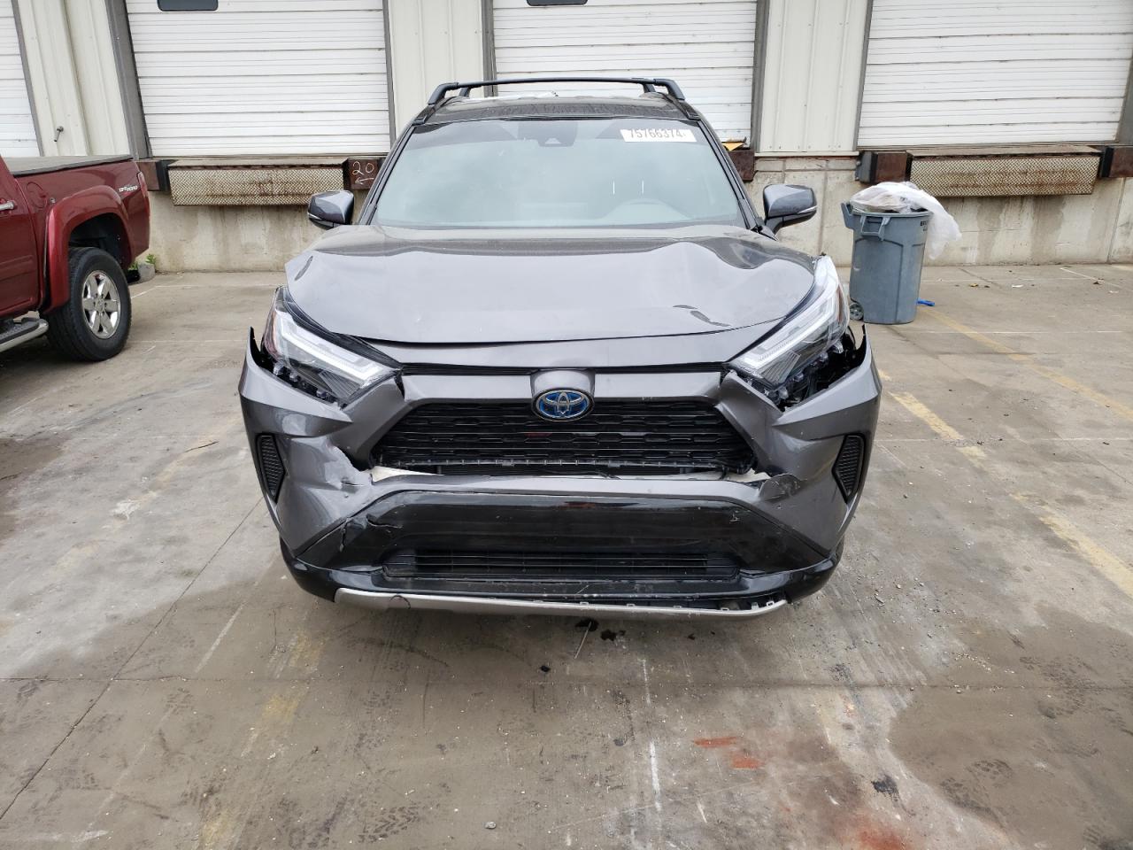 2022 Toyota RAV 4 - Image 5