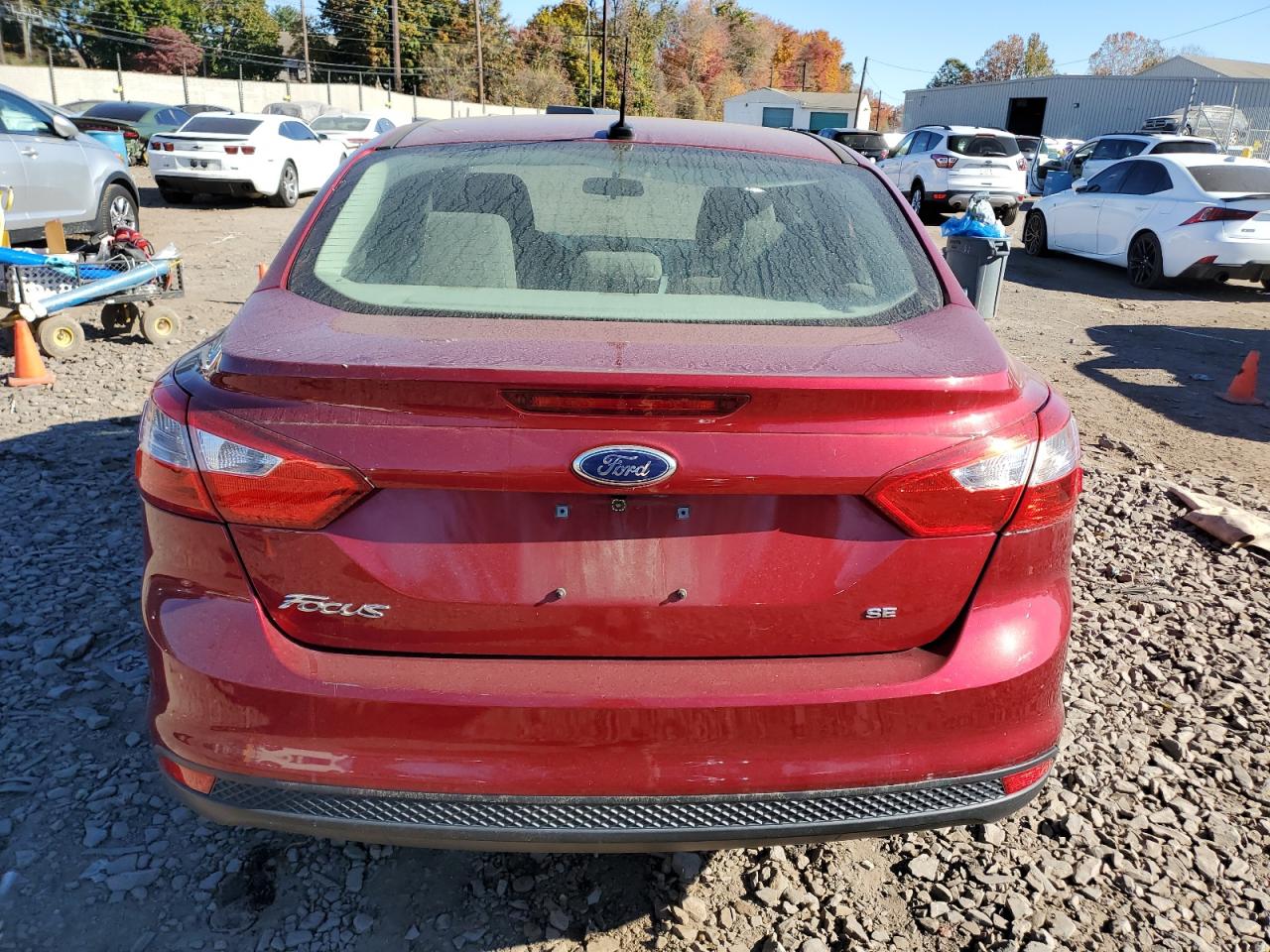 2014 Ford Focus Se VIN: 1FADP3F26EL402558 Lot: 77984614