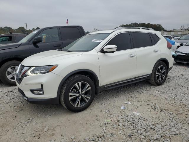  NISSAN ROGUE 2018 White