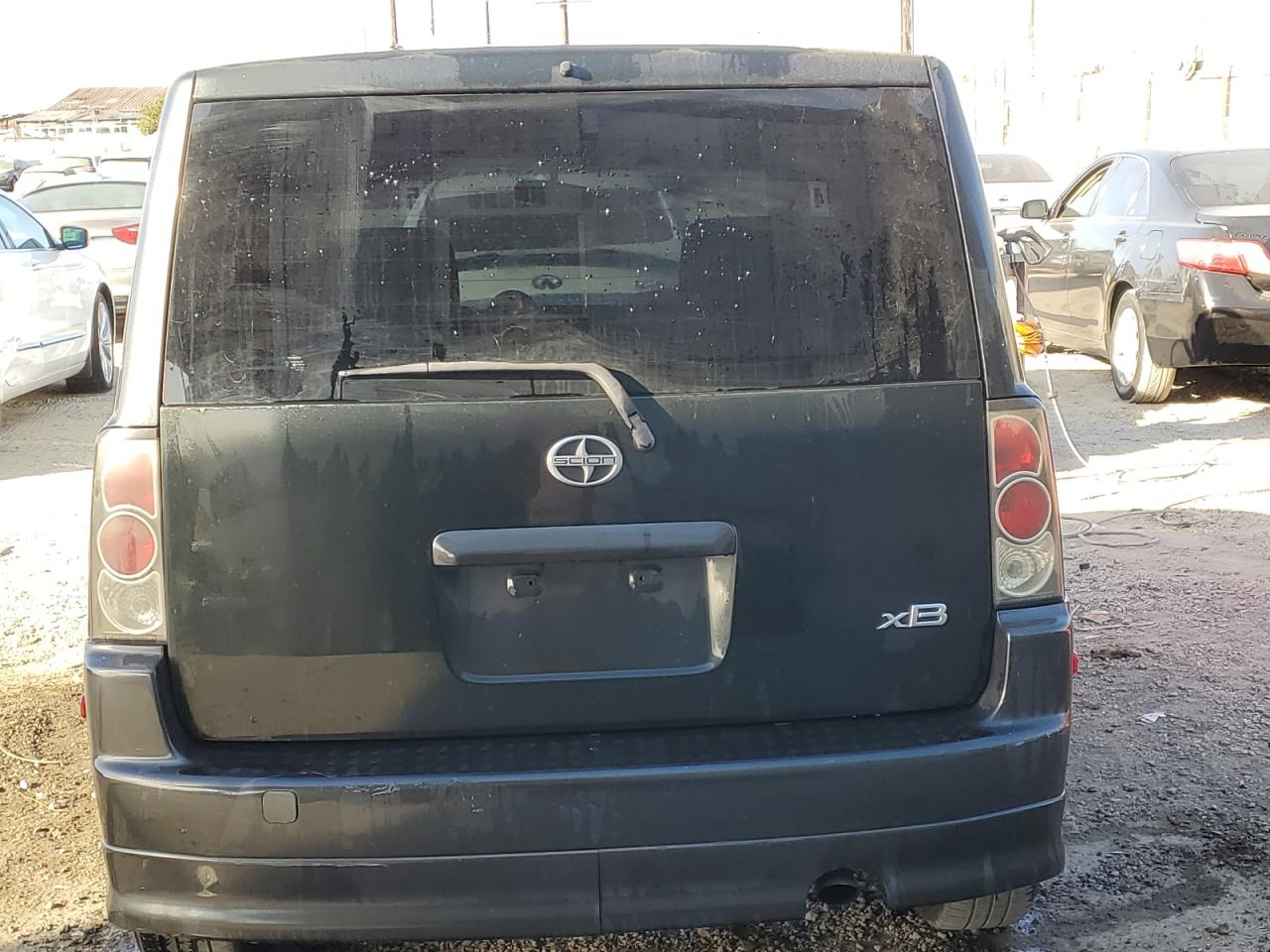 2006 Toyota Scion Xb VIN: JTLKT324464084279 Lot: 76907744