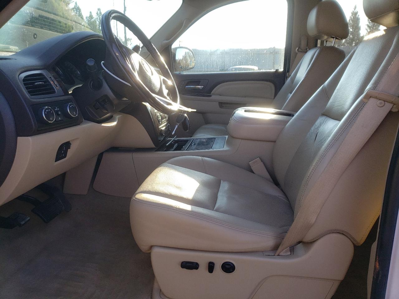 2011 GMC Sierra - Image 7