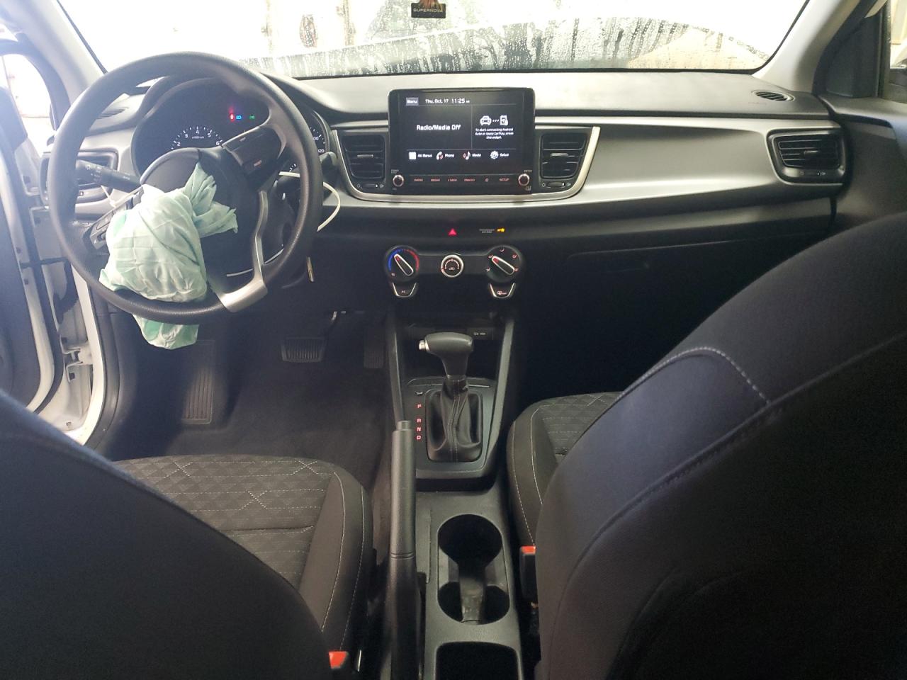 3KPA24AD3NE445273 2022 Kia Rio Lx