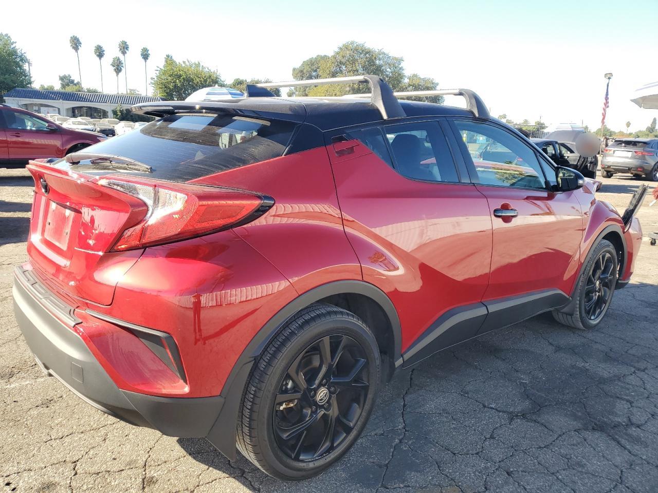 VIN JTNKHMBX2M1117044 2021 TOYOTA C-HR no.3