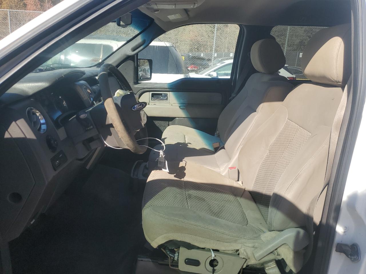 2010 Ford F-150 - Image 7