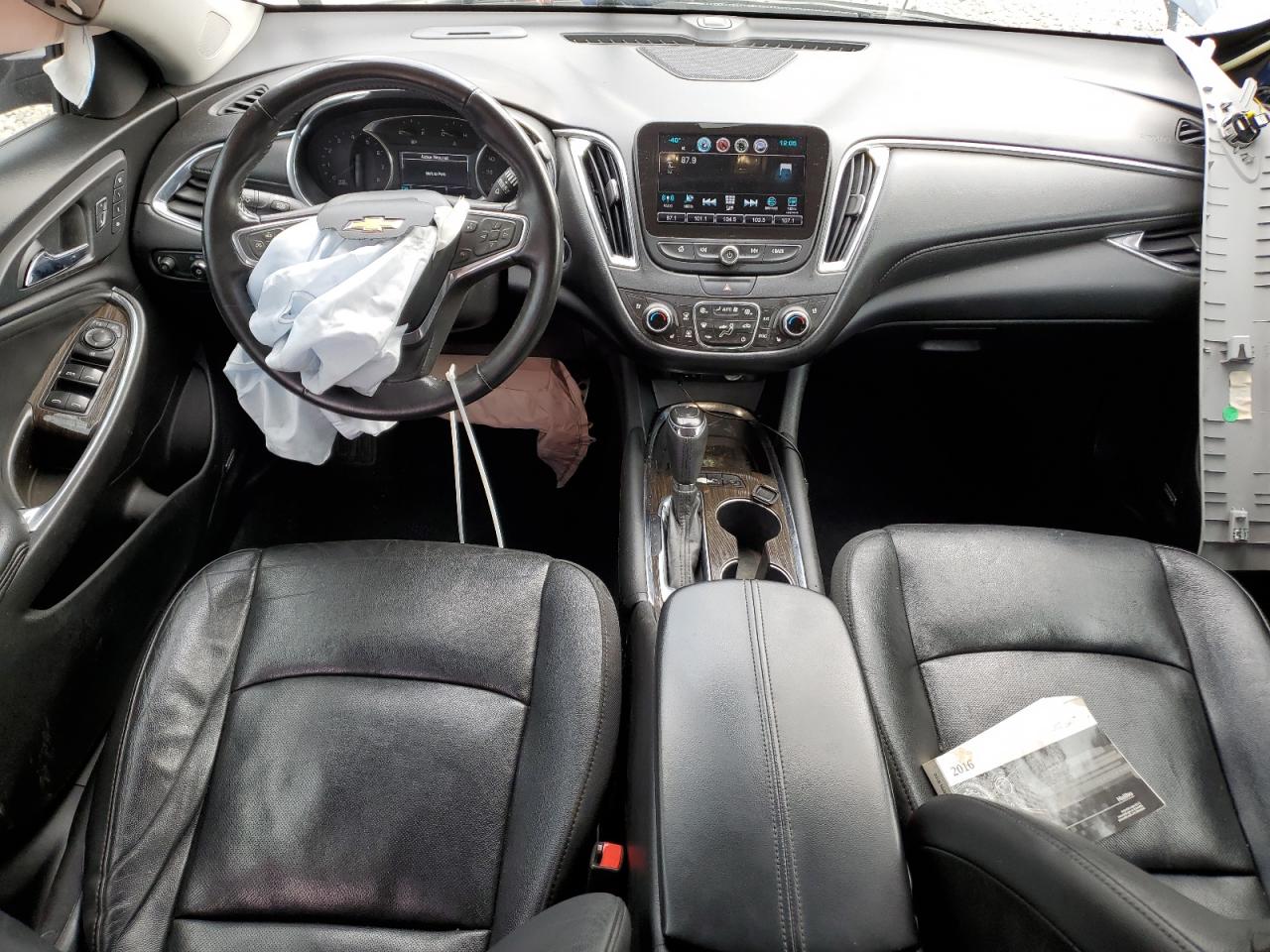 2016 Chevrolet Malibu - Image 8