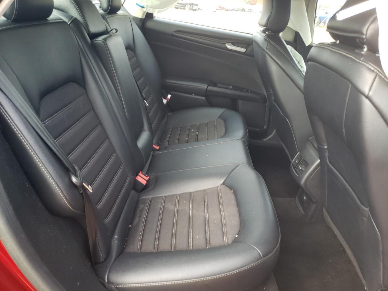 2018 Ford Fusion - Image 10