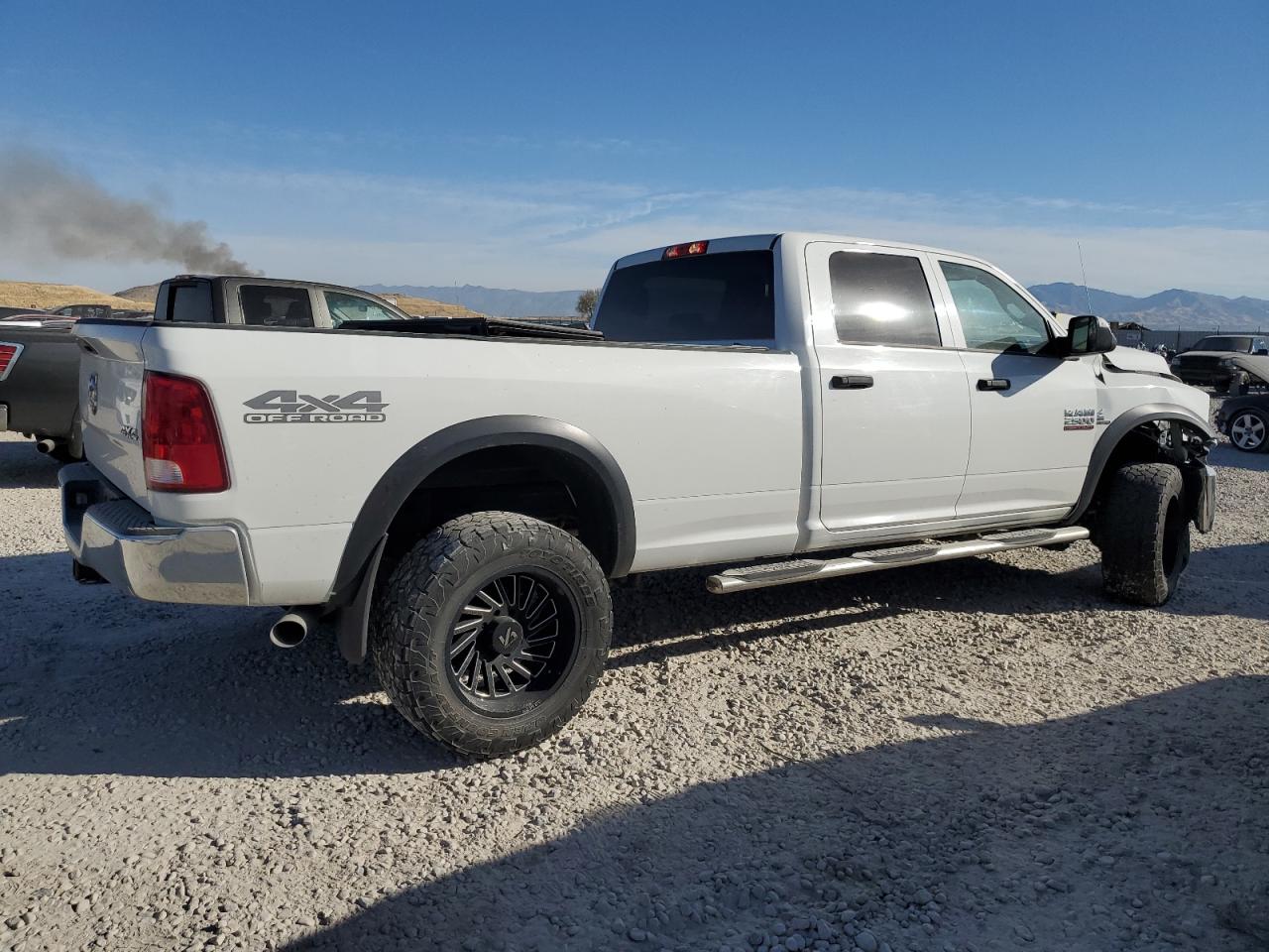 3C6UR5HL9JG257696 2018 Ram 2500 St