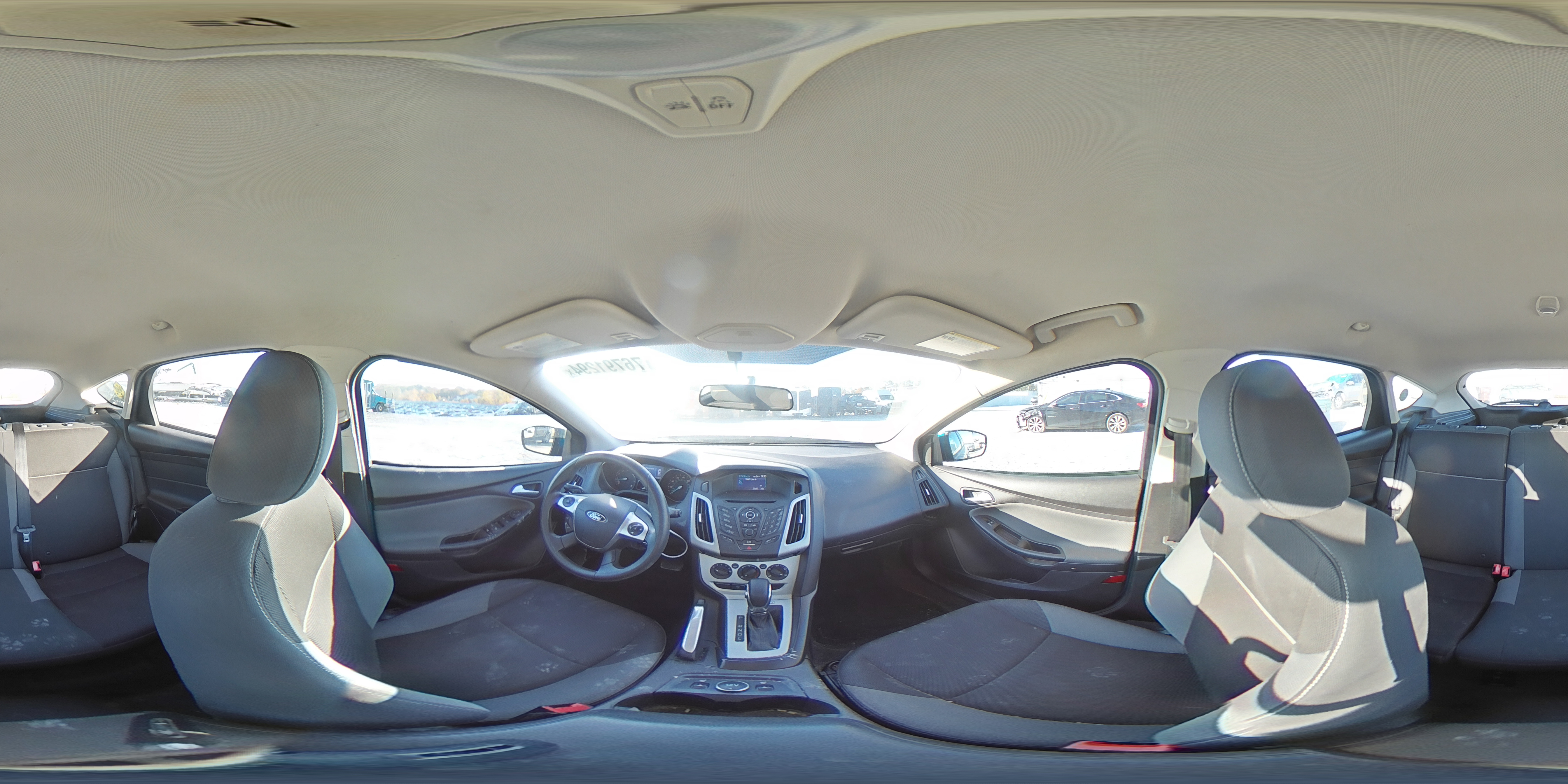 2014 Ford Focus - Image 12