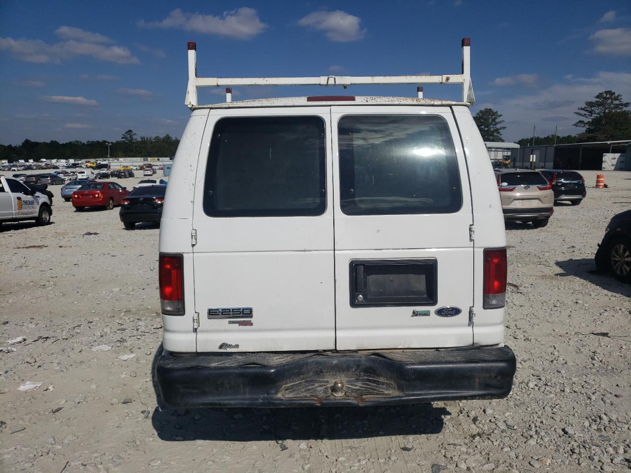 1FTNE2EL7BDA74193 2011 Ford Econoline E250 Van