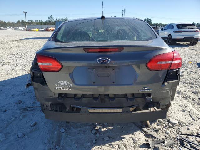 Sedans FORD FOCUS 2016 Szary