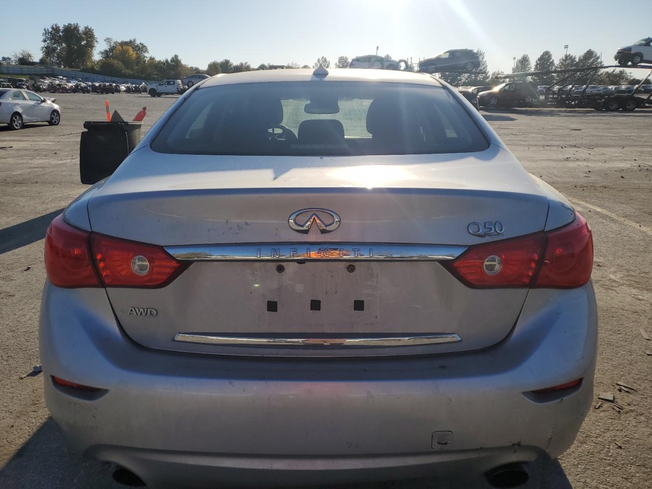 JN1EV7AR7HM830933 2017 Infiniti Q50 Premium