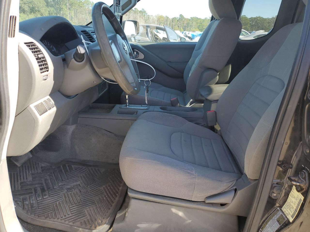 2013 Nissan Navara (Frontier) - Image 7