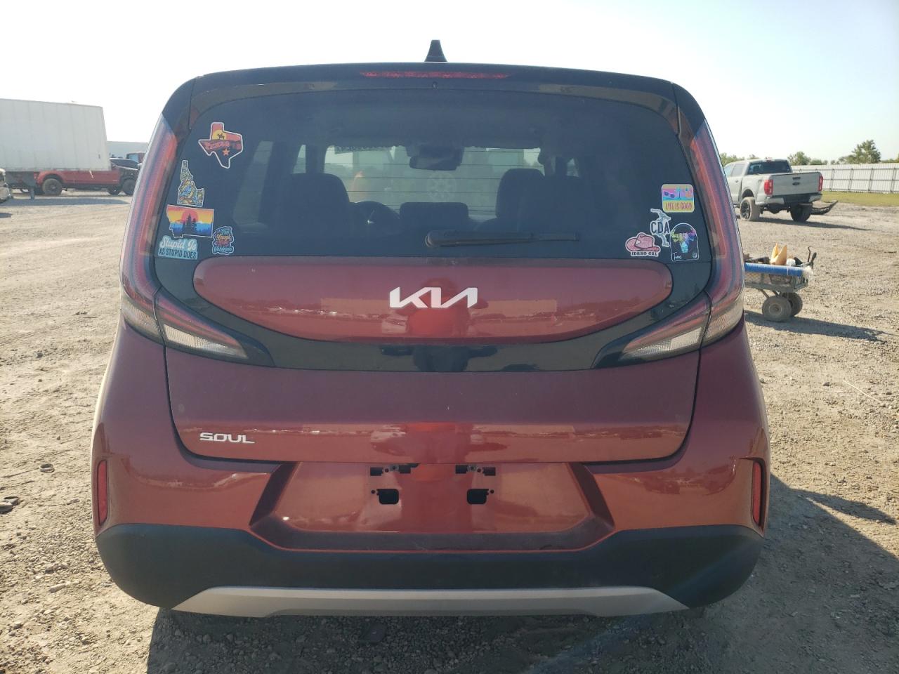 KNDJ23AU5P7850239 2023 Kia Soul Lx