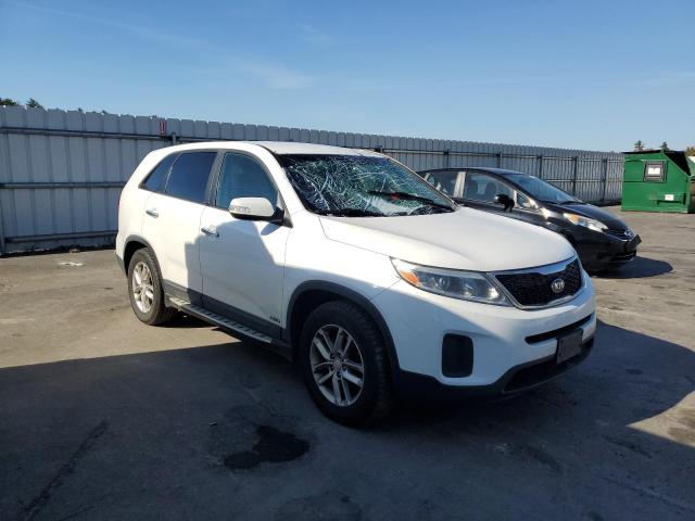  KIA SORENTO 2015 White