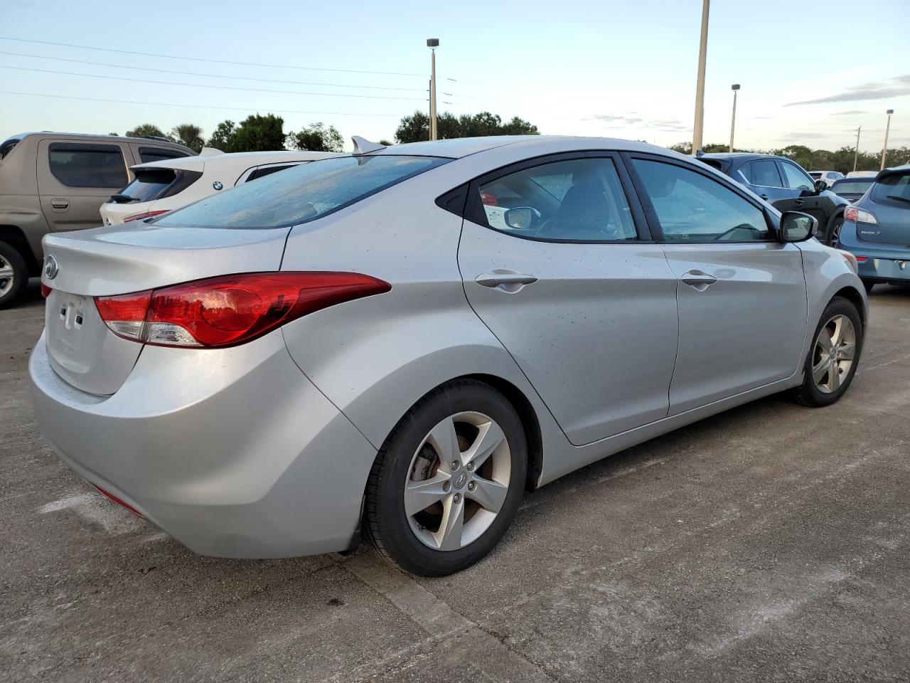 2013 Hyundai Elantra Gls VIN: KMHDH4AE6DU712406 Lot: 74832604