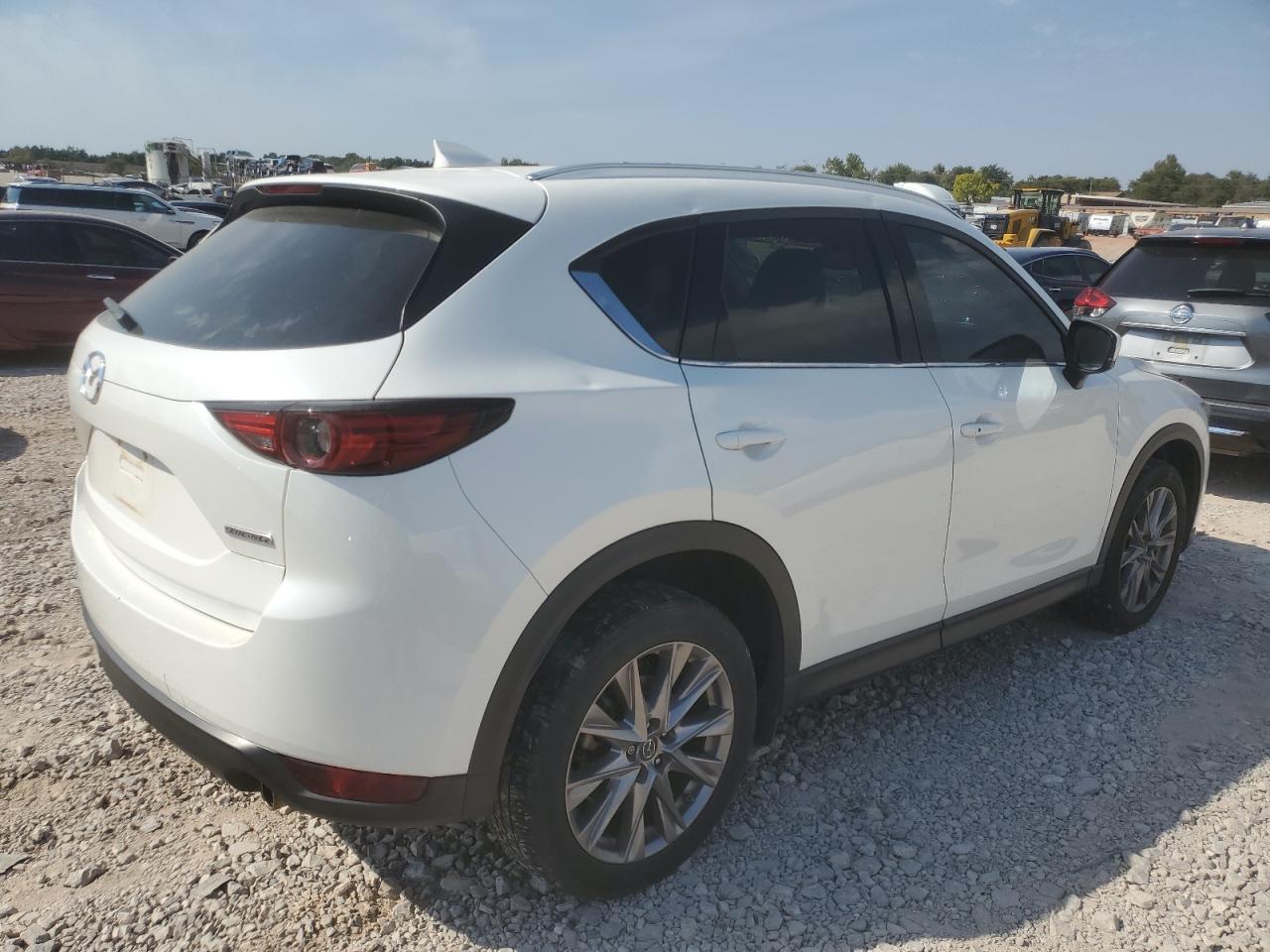 2020 Mazda CX-5 - Image 3
