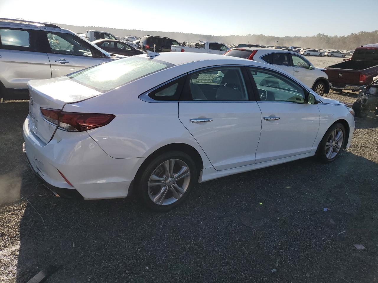 2018 Hyundai Sonata - Image 3