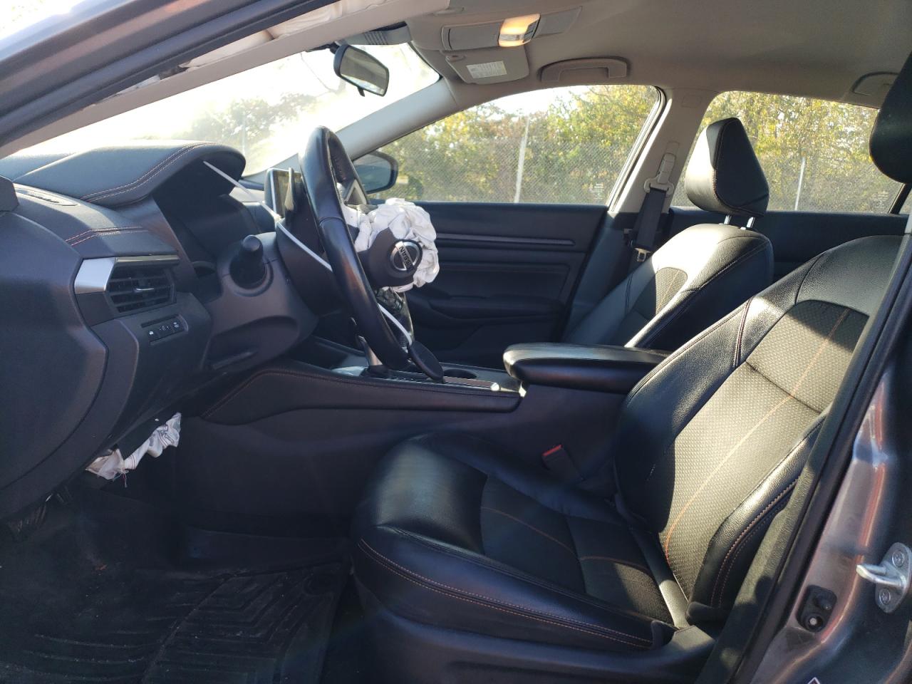 2020 Nissan Altima - Image 7