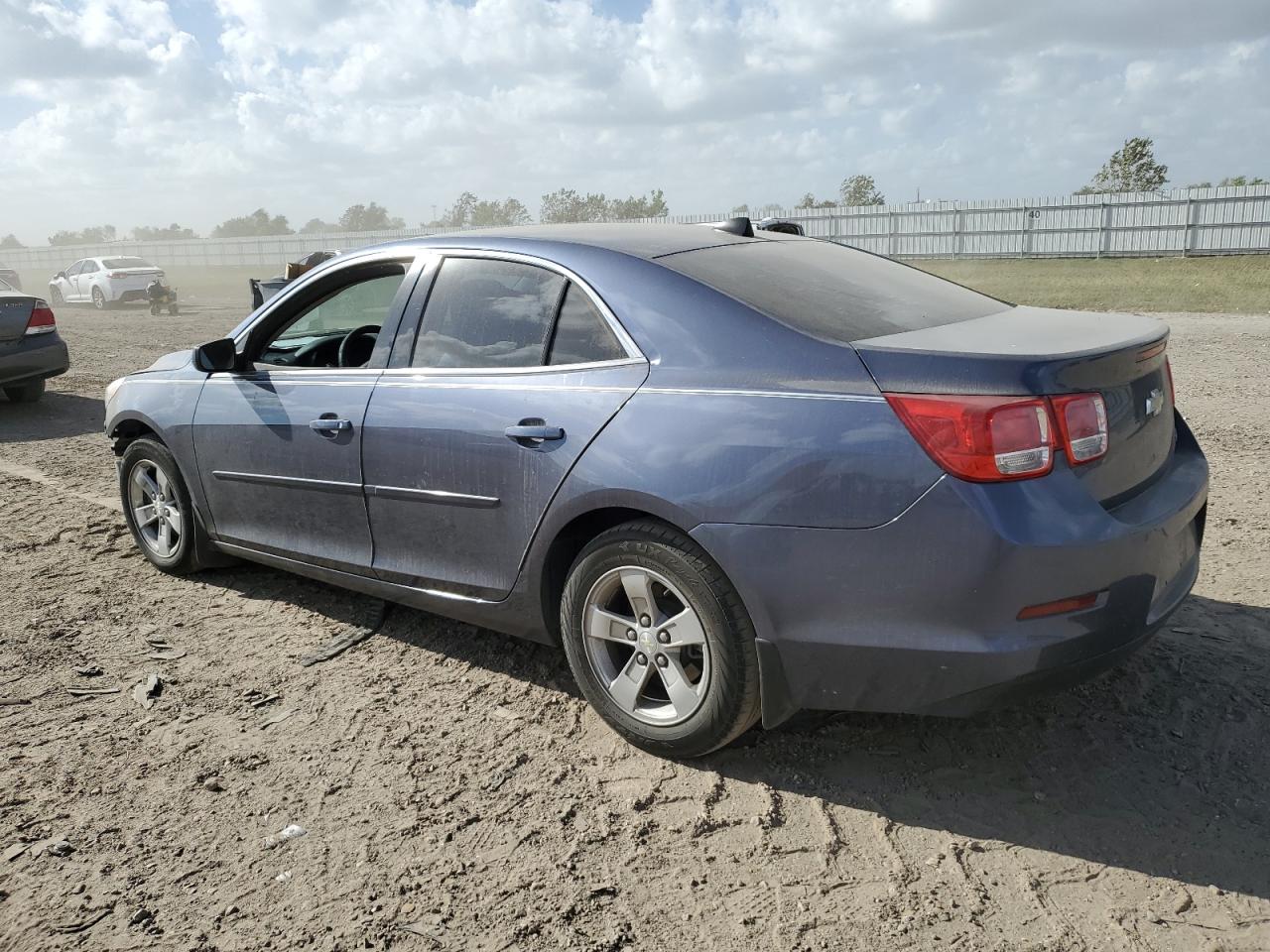 2013 Chevrolet Malibu - Image 2