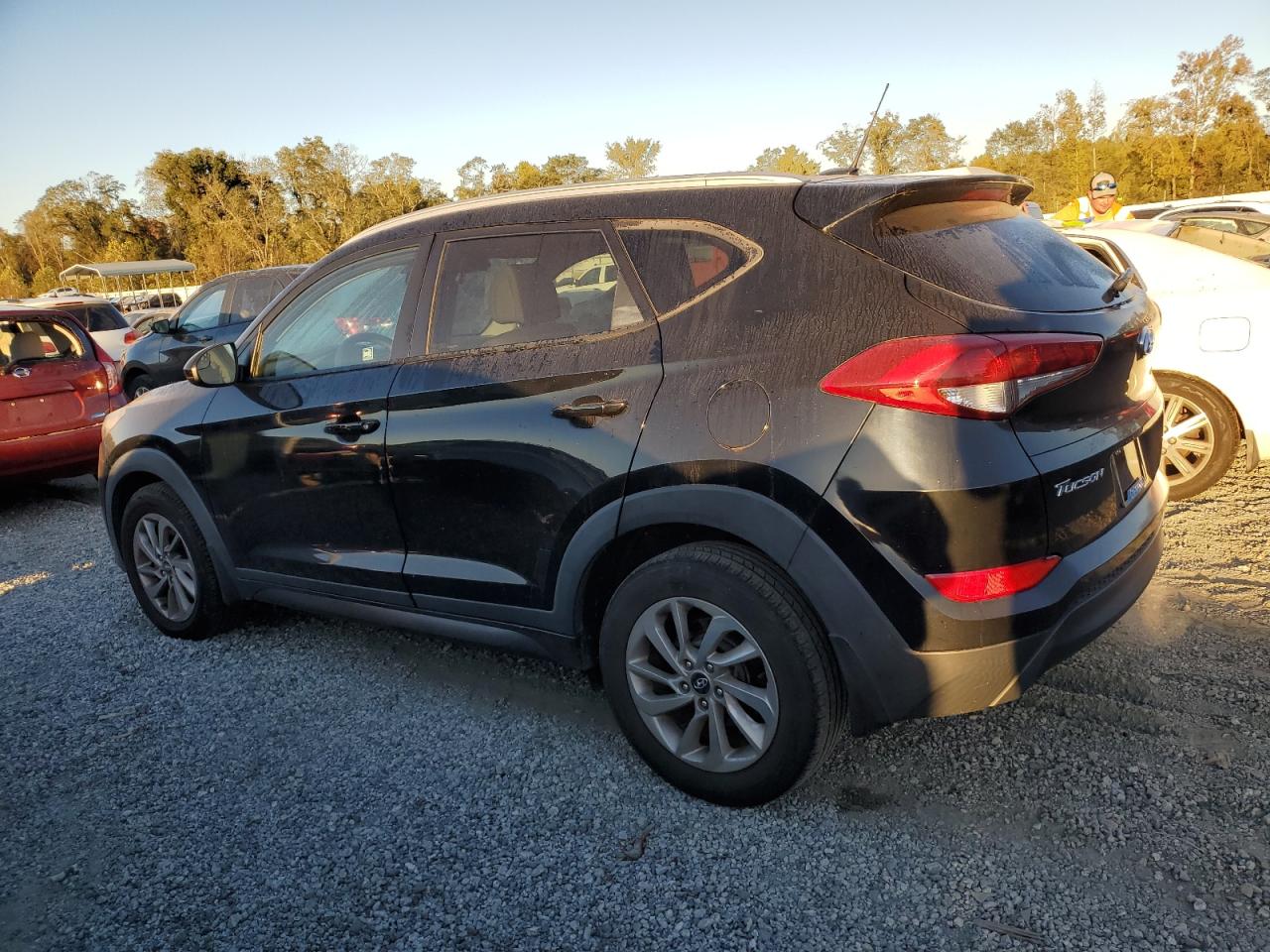 2016 Hyundai Tucson - Image 2