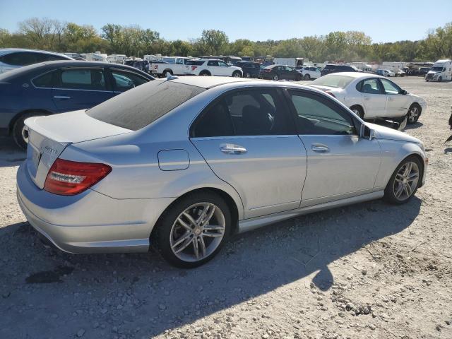  MERCEDES-BENZ C-CLASS 2012 Серебристый