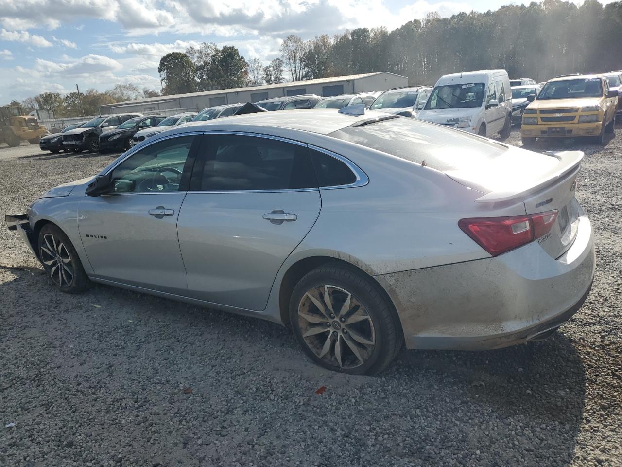 2021 Chevrolet Malibu - Image 2
