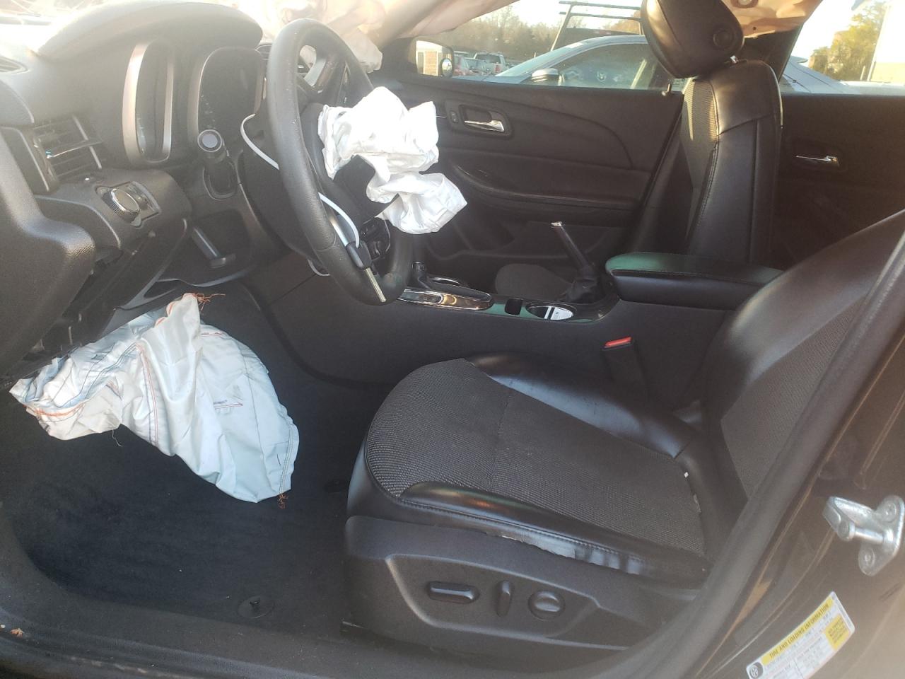 2016 Chevrolet Malibu - Image 7